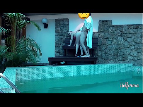 ❤️ Tus thawj coj caw tus tub txib mus rau hauv lub pas dej, tab sis tsis tuaj yeem tiv taus kub ❤  Porn video  ntawm peb  ❌ Ib